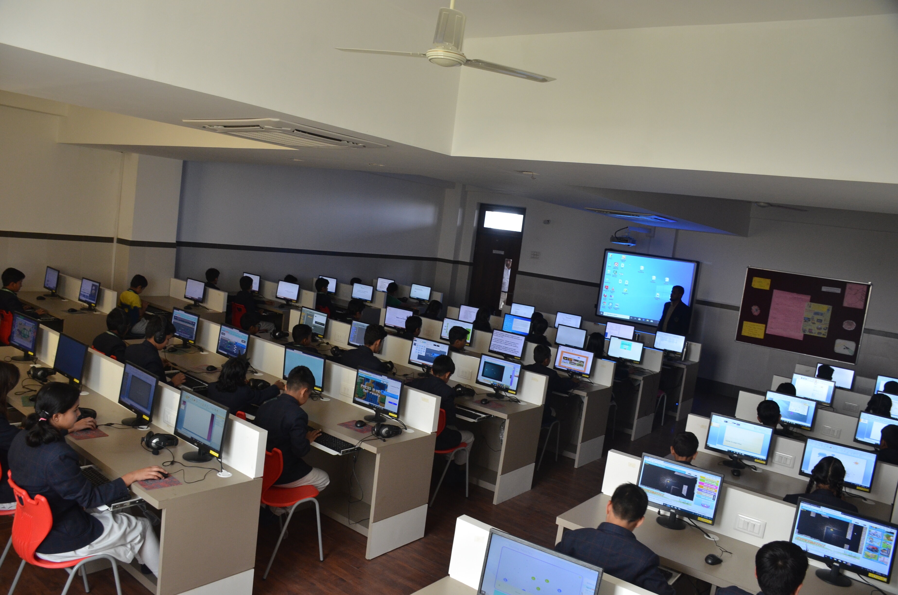 elementary computer class